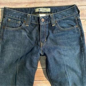 Preowned GAP Curvy Low Rise Jeans Size 8 Regular